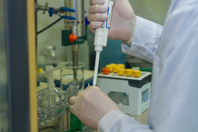 用于制備高回彈、高彈性聚氨酯軟泡和模塑泡沫的6000分子量聚醚